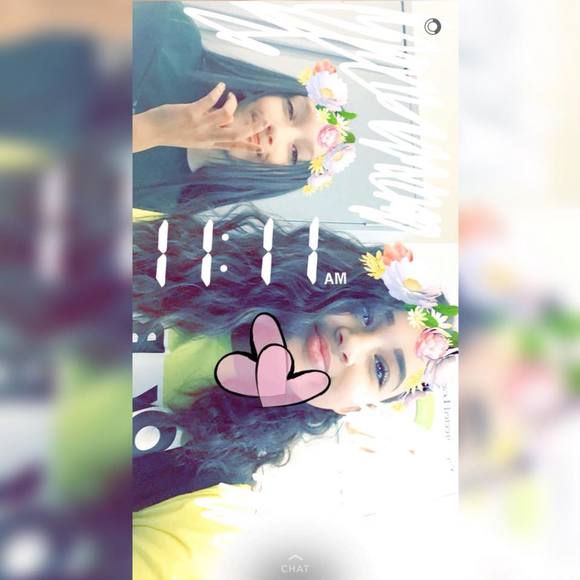 Meet your Posher, Daniela - Picture 1 of 1